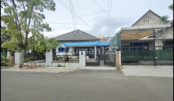 For Rent House Wing Gatot Subroto suitable for Office For Rent House Wing Gatot Subroto suitable for Office