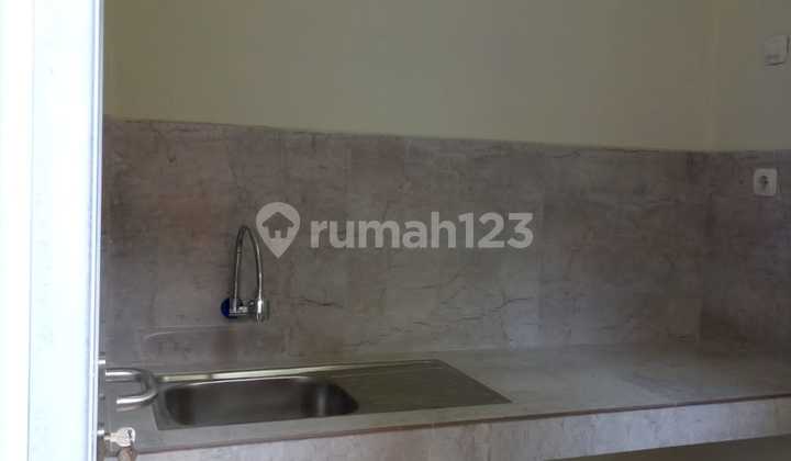 Disewakan / Dijual Ruko 2 Lantai Daerah Arcamanik Bandung 2
