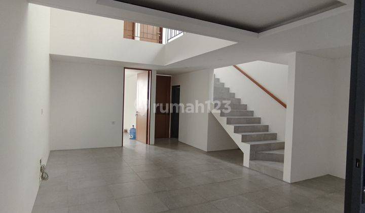 Dijual Rumah Baru 2 Lantai Minimalis Sayap Bkr Bandung  1