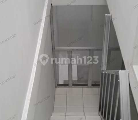 Disewakan Rumah Baru 2 Lantai Cibolerang Bandung 2