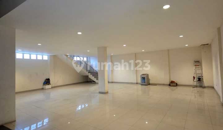 Dijual Rumah Tinggal Mainroad Rajawali 2