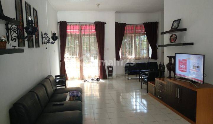 Disewakan Rumah Full Furnished Daerah Sayap Cipaganti Bandung  1