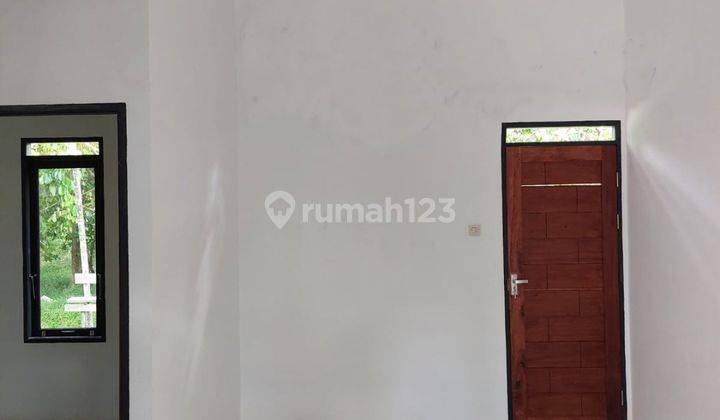 Dijual Rumah Jl Perdamaian  11
