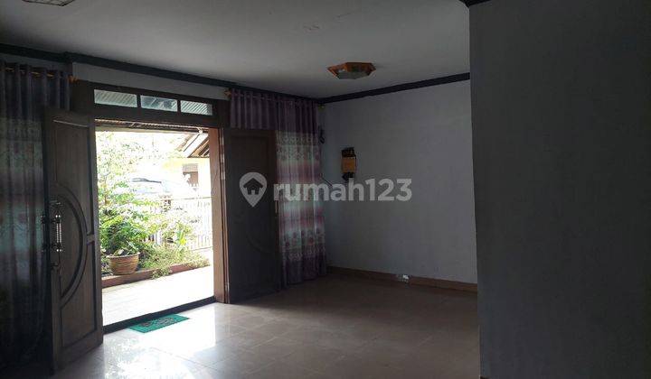 Rumah 2 Lantai di Jl. Sungai Raya Dalam 2