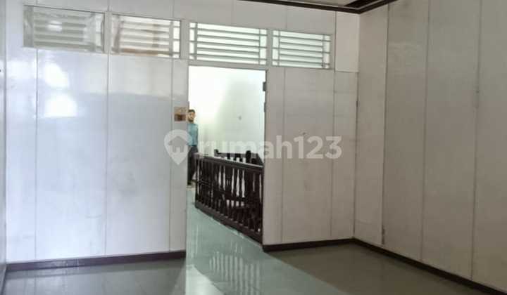 Hunian Idaman Rumah 2 Lantai di Jalan Tanjungpura Gg Irian No 7 2