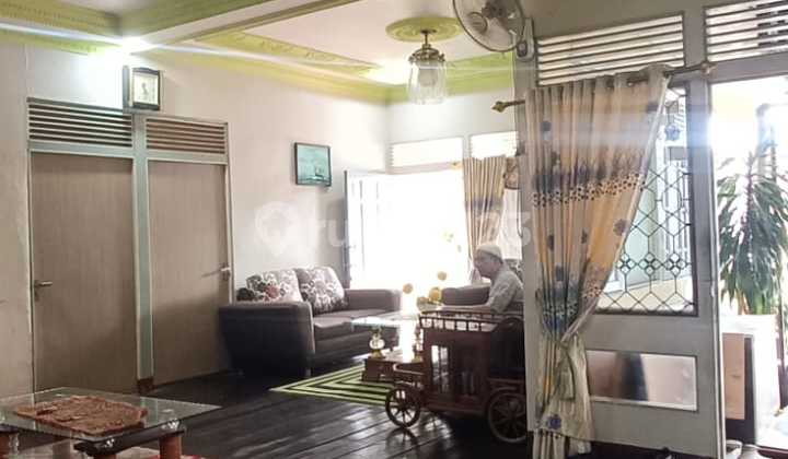 Rumah Dijual Jalan Suwignyo 2