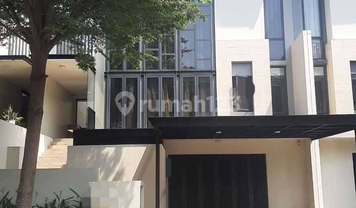 Disewa Rumah Baru Navapark