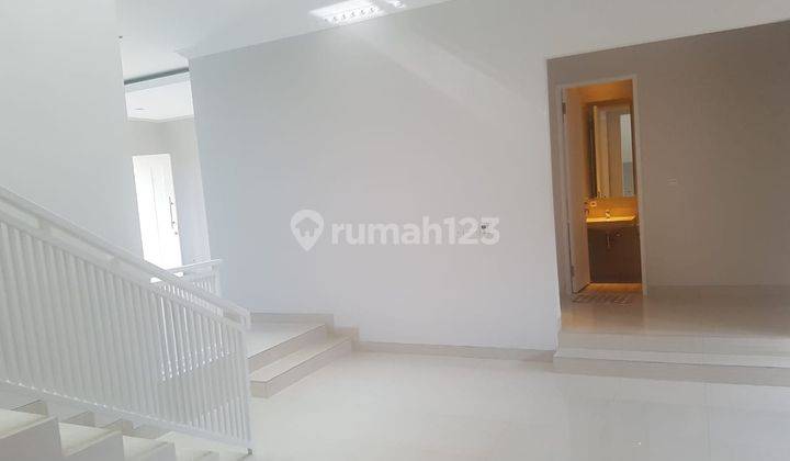 Sewa Rumah Lux dalam komplek Salendro timur 8