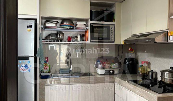  Rumah 3BR Semi Furnished Daerah Singgasana Pradana 2