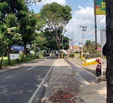For Rent Ruko Siap Huni di Jl. Kolonel Masturi 2