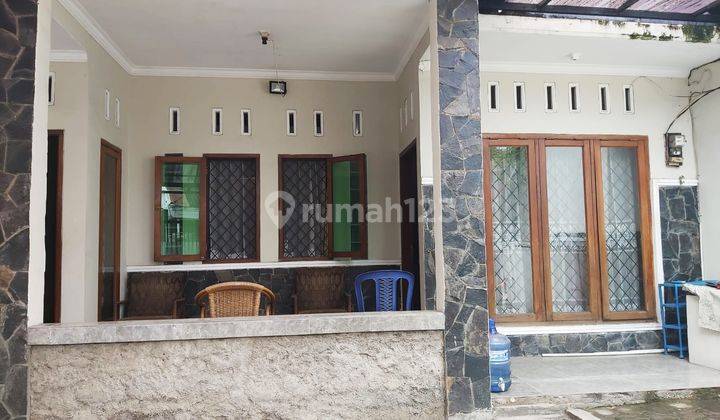 Jual Rumah Tengah Kota Sayap Lengkong Bandung 1