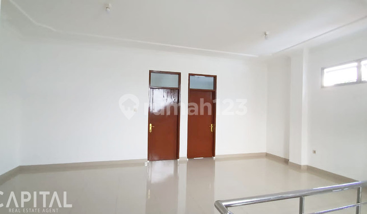 For Rent Ruko 3 Lantai di Otista, Bandung  2