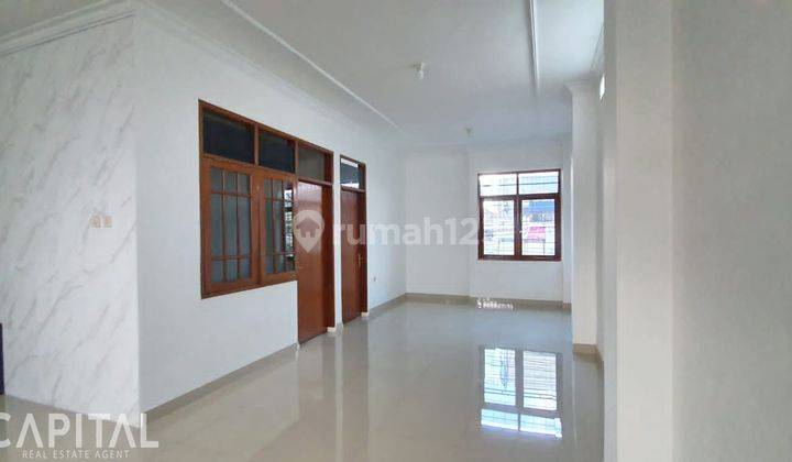 For Rent Ruko 3 Lantai di Otista, Bandung  1