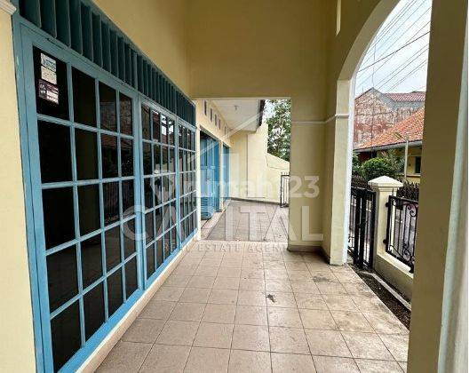 Dijual Rumah Strategis, Baru Renov Cocok Untuk Koskosan di Lengkong, Bandung 2