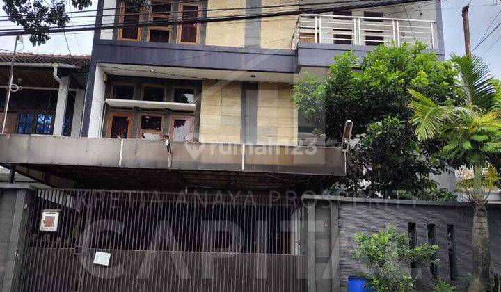Rumah Strategis Cocok Untuk Hunian Atau Investasi Kostan Mewah di Sayap Surapati Pahlawan Bandung 1