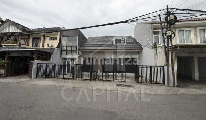 Ready-to-Occupy Shop House in a Strategic Location at Sayap Bkr Bandung 2