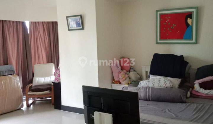 Apartm TA lantai 11 disewakan semi Furnished 1