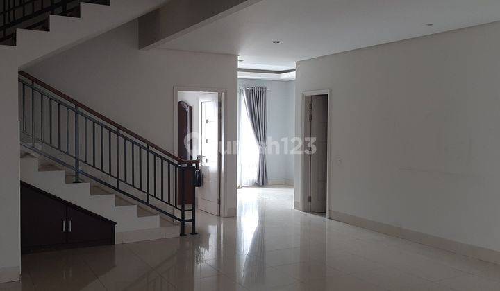 Rumah 2lt Mewah Lt 360m Semi.furnished 1