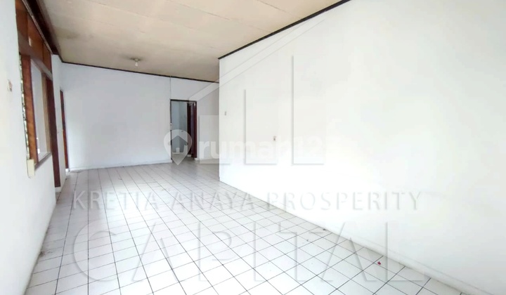 Rumah Tengah Kota di Sayap Pajajaran Bandung Kota