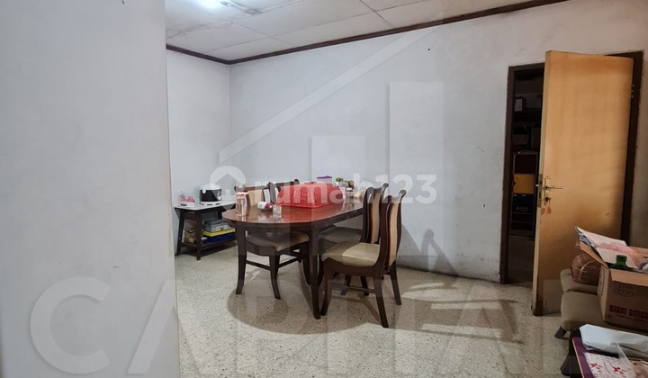 Rumah Komersil Tengah Kota Area Lengkong Bandung Kota