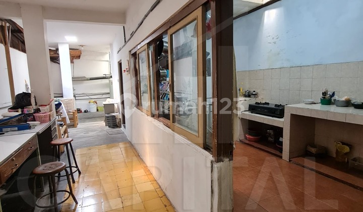 Commercial Property in Downtown Lengkong Area, Bandung City 2