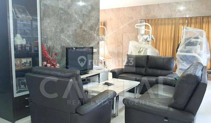 Rumah Asri Semi Furnished 2 Lantai Di Kota Baru Parahyangan Kbp Bandung Barat 2