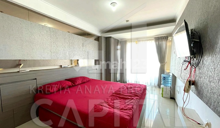 Studio Type Apartment Gateway Pasteur, 8th Floor, Furnished in Topaz Tower with a View of Bandung City. 2
