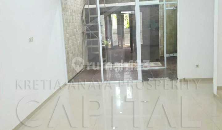 Harga Investor Rumah Minimalis 2 Lantai Semi Furnished Siap Huni di Setra Duta Bandung Kota 2