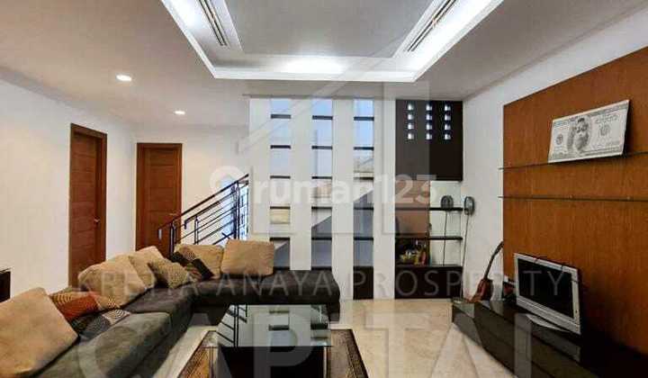 Harga Menarik Rumah Furnished 2 Lantai Kawasan Elite di Ciumbuleuit Bandung Kota 2