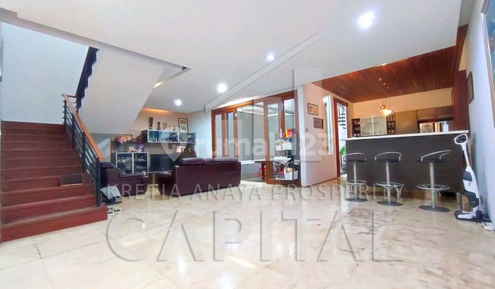 Rumah Lokasi Bagus Siap Huni Semi Furnished Ditengah Kota Area Pasteur Bandung Kota Rumah Lokasi Bagus Siap Huni Semi Furnished Ditengah Kota Area Pasteur Bandung Kota