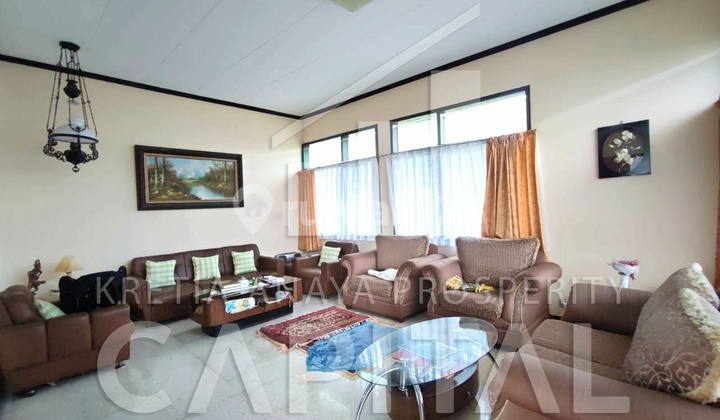 Harga Investor Rumah Luas Dan Terawat Di Area Setiabudi Bandung Kota Harga Investor Rumah Luas Dan Terawat Di Area Setiabudi Bandung Kota
