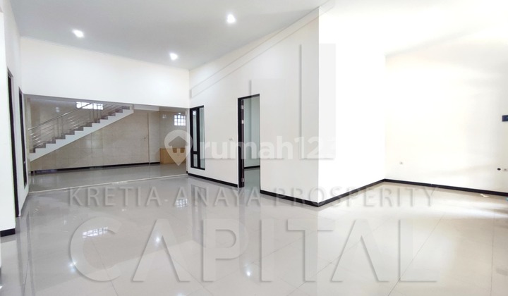 Beautiful 2-Story Ready-to-Live-In Unfurnished House in Tki Taman Kopo Indah V Bandung Beautiful 2-Story Ready-to-Live-In Unfurnished House in Tki Taman Kopo Indah V Bandung