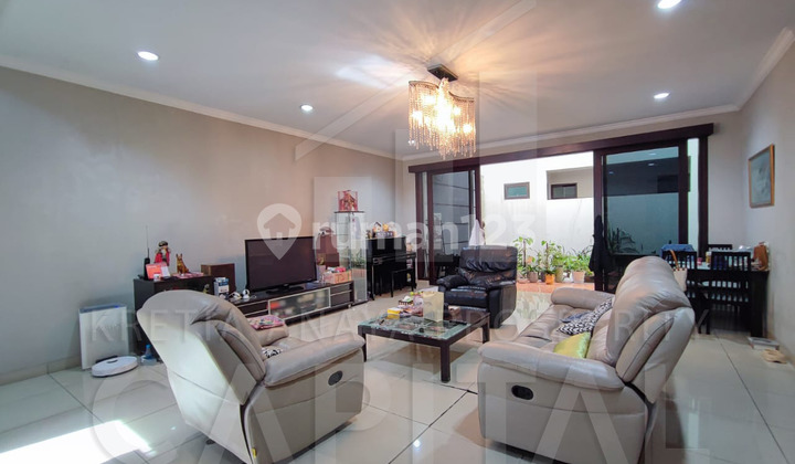 Rumah Dan Kost Terawat 3 Lantai Furnished Di Area Ciumbuleuit Bandung Kota 2