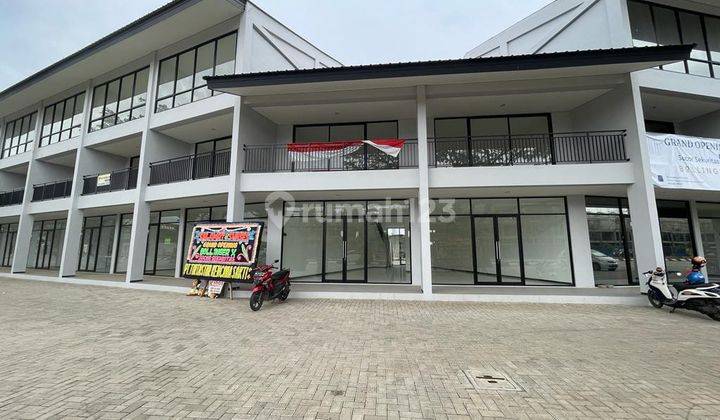Ruko Baru Disewakan (rd) Di rolling Hills 1