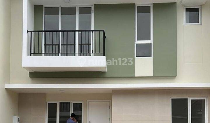 Disewakan Rumah 2 lantai Siap Huni di Summarecon, Beryl Barat (al) 2