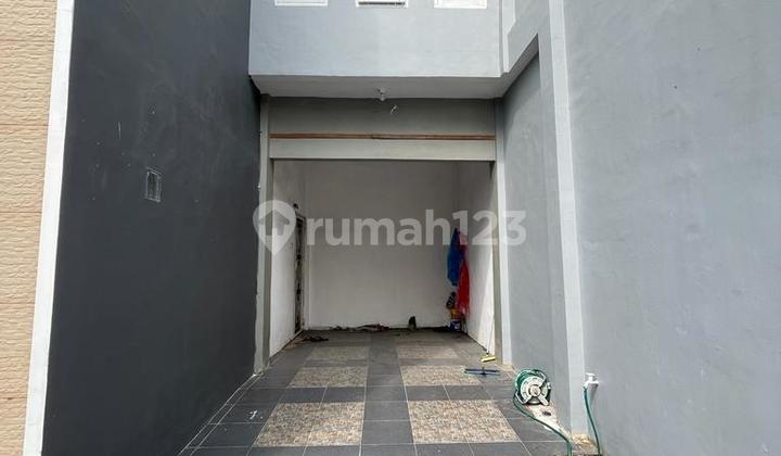 Disewakan Rumah 2lt siap huni jl. Faiaal , makassar (rd) 10