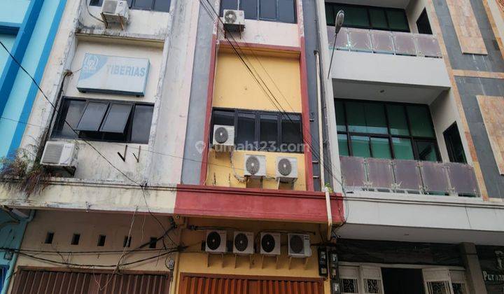 Dijual  Ruko 3lantai di Jalan dr ratulangi,makassar (ar), Mariso 1