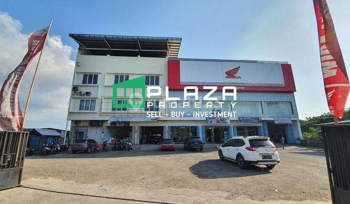 Disewakan Ruko 31/2 lt di Jl. Tun Abdul Razak,Hertasning Makassar (al) 1