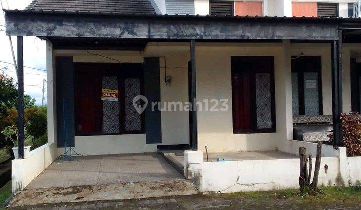 Dijual Rumah Posisi Hook di perumahan yuhana residence,topaz (cc), Maros 1