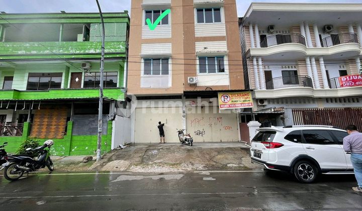 For Rent 3-Story Shop House in Dijl Serigala, Makassar (Rd) 1