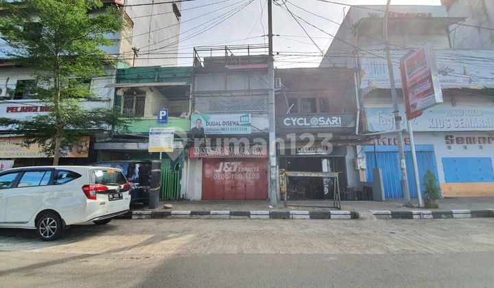 For Rent: Losari Beach Facing Shop in Entertainer Street, Makassar 1