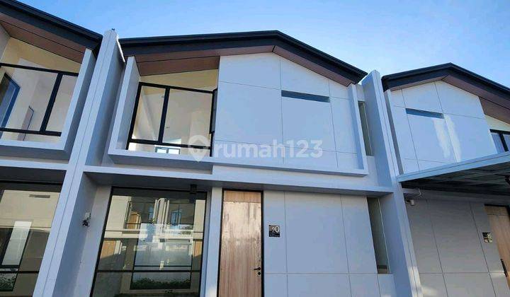Disewakan Rumah Bagus (kk) di Rolling Hills Ocean Drive Makassar, Jalan Metro Tanjung Bunga, Maccini Sombala, Tamalate, Kota Makassar, Sulawesi Selatan, Indonesia, 90224, Tanjung Bunga 1