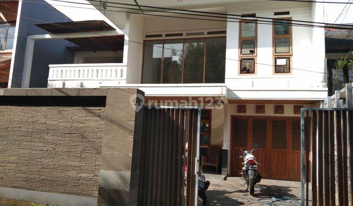 Rumah Minimalis 2 Lantai di Setra Indah Sukajadi 1