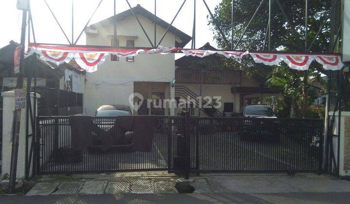 Rumah Hitung Tanah Lokasi Sangat Strategis Buah Batu 1