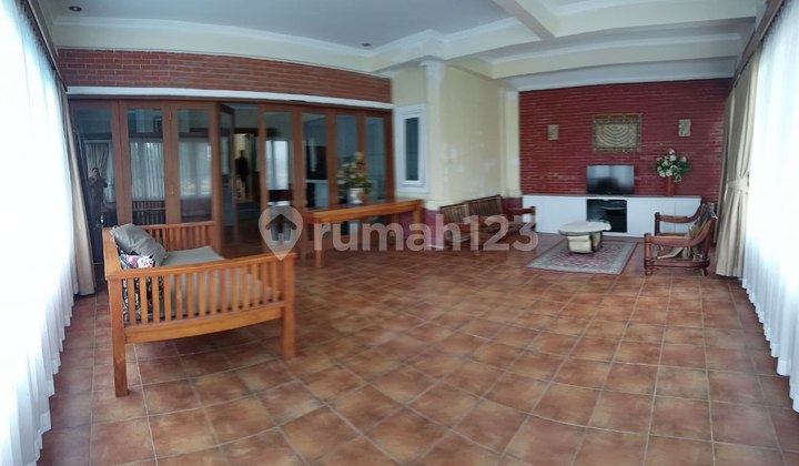 Rumah View Danau Kota Baru Parahyangan 2