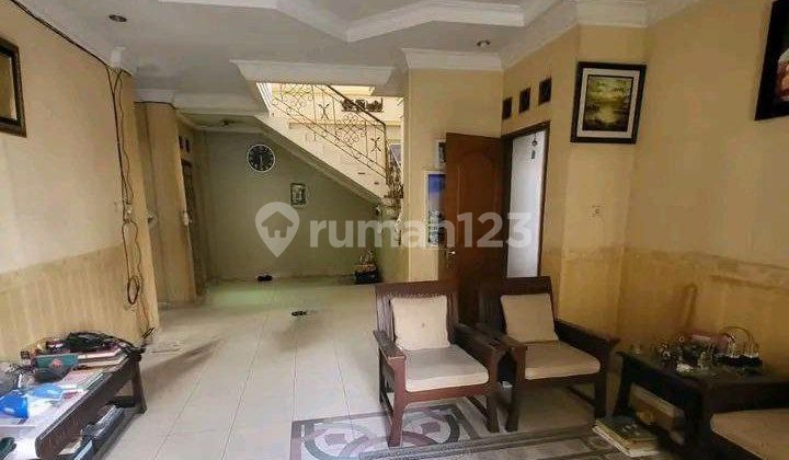 Rumah Bagus Siap Huni dekat Metro Margahayu Raya 2