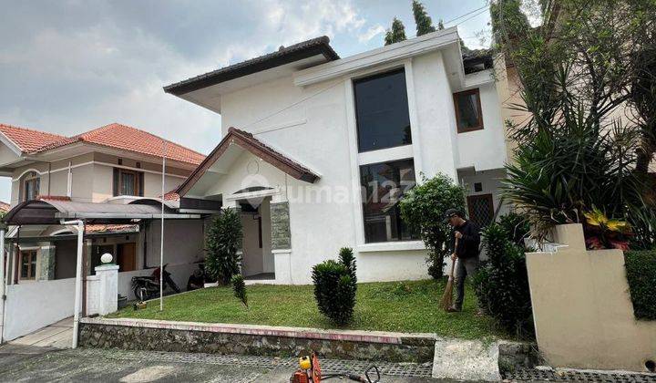 Rumah Dalam Cluster Cigadung Bandung Utara 1