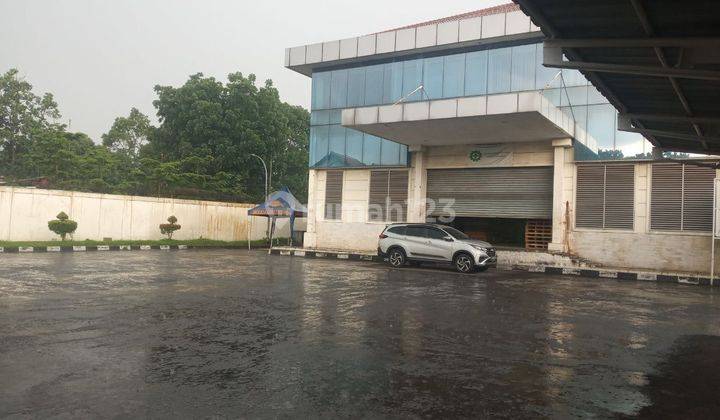 Gedung Kantor di Soekarno Hatta Main Rood 1