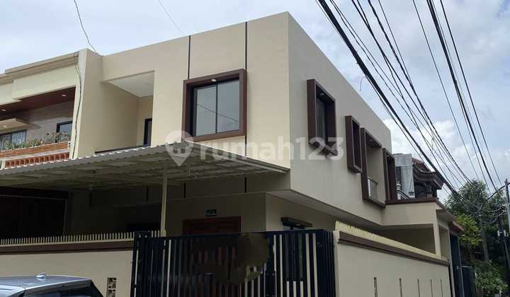 Ready to Move In..House in Kosambi Baru, Area 120 Meters2