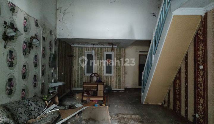 Dibawah Njop ..hitung Tanah Rumah di Taman Semanan Indah, Luas 135 2